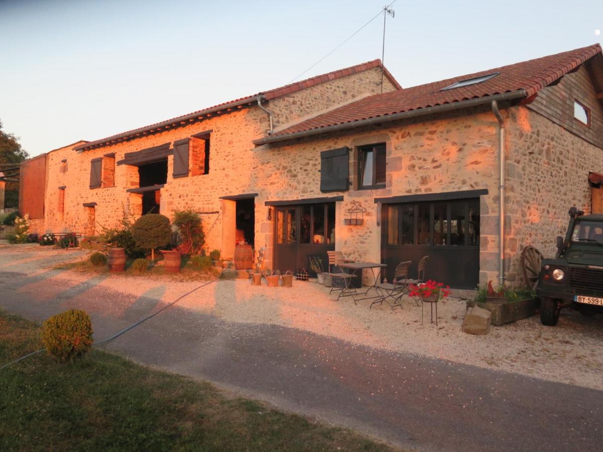 La Ferme De Pomereix Le Dorat Exterior photo